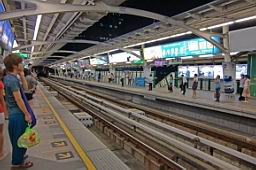 CIMG1866 Bangkok Skytrain.JPG